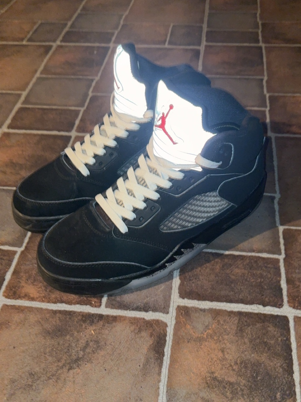 Air Jordan 5 Black Metallic Reimagined 2025 Size 9.5